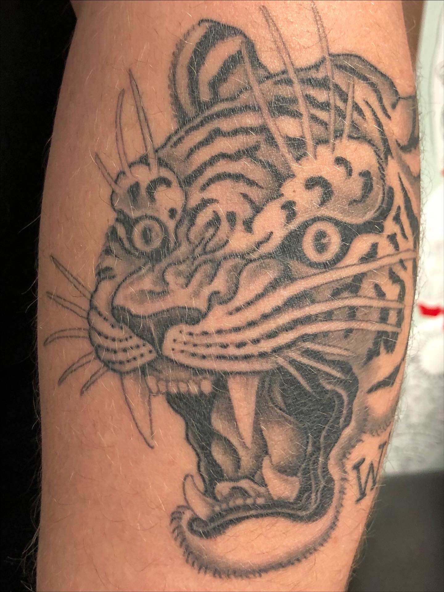 E65AF608-90DC-46A7-B1B4-04BB44AD91F5