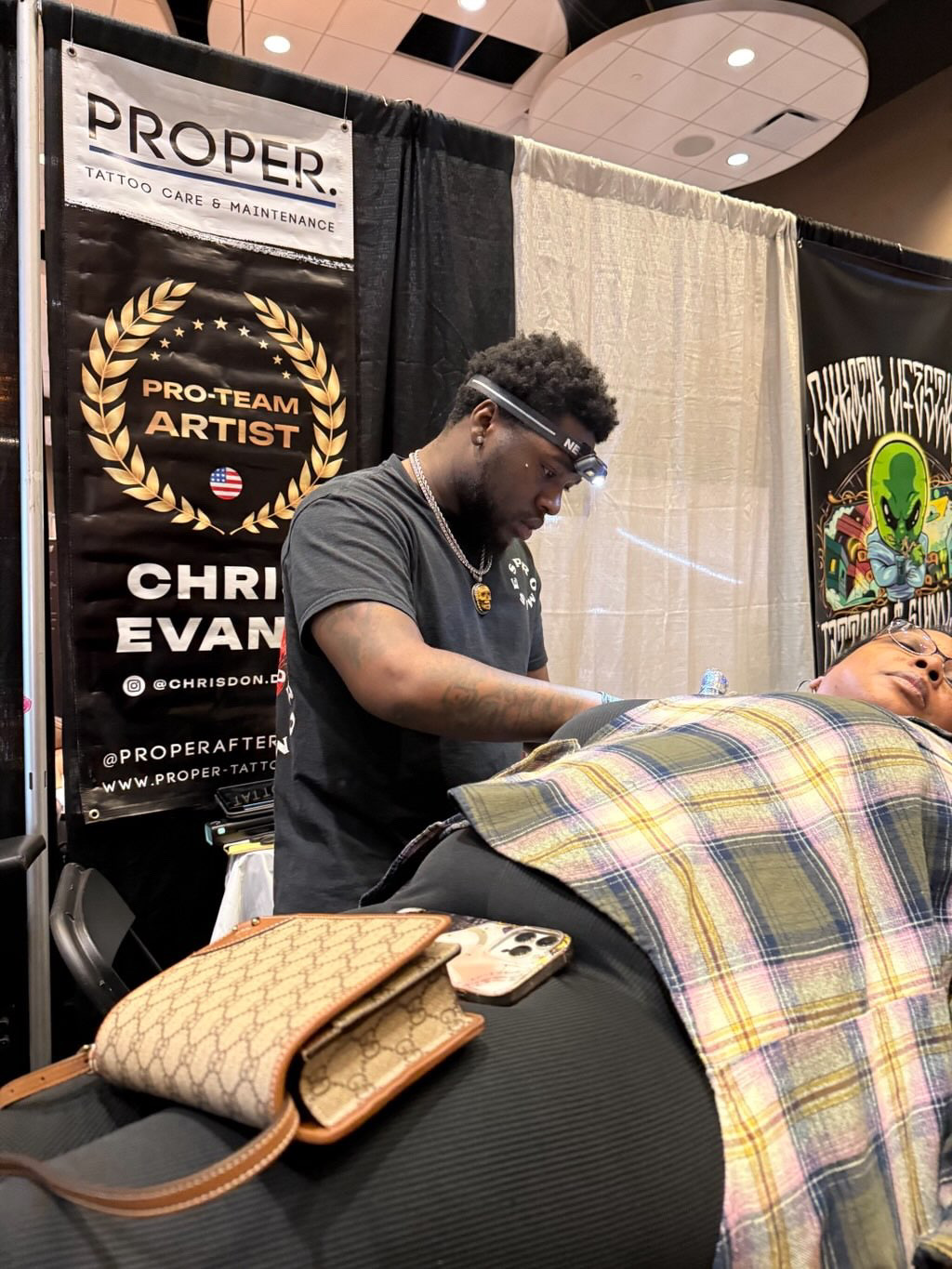 FFD1EB01-3383-4BBE-8527-DBCCFF3420EF