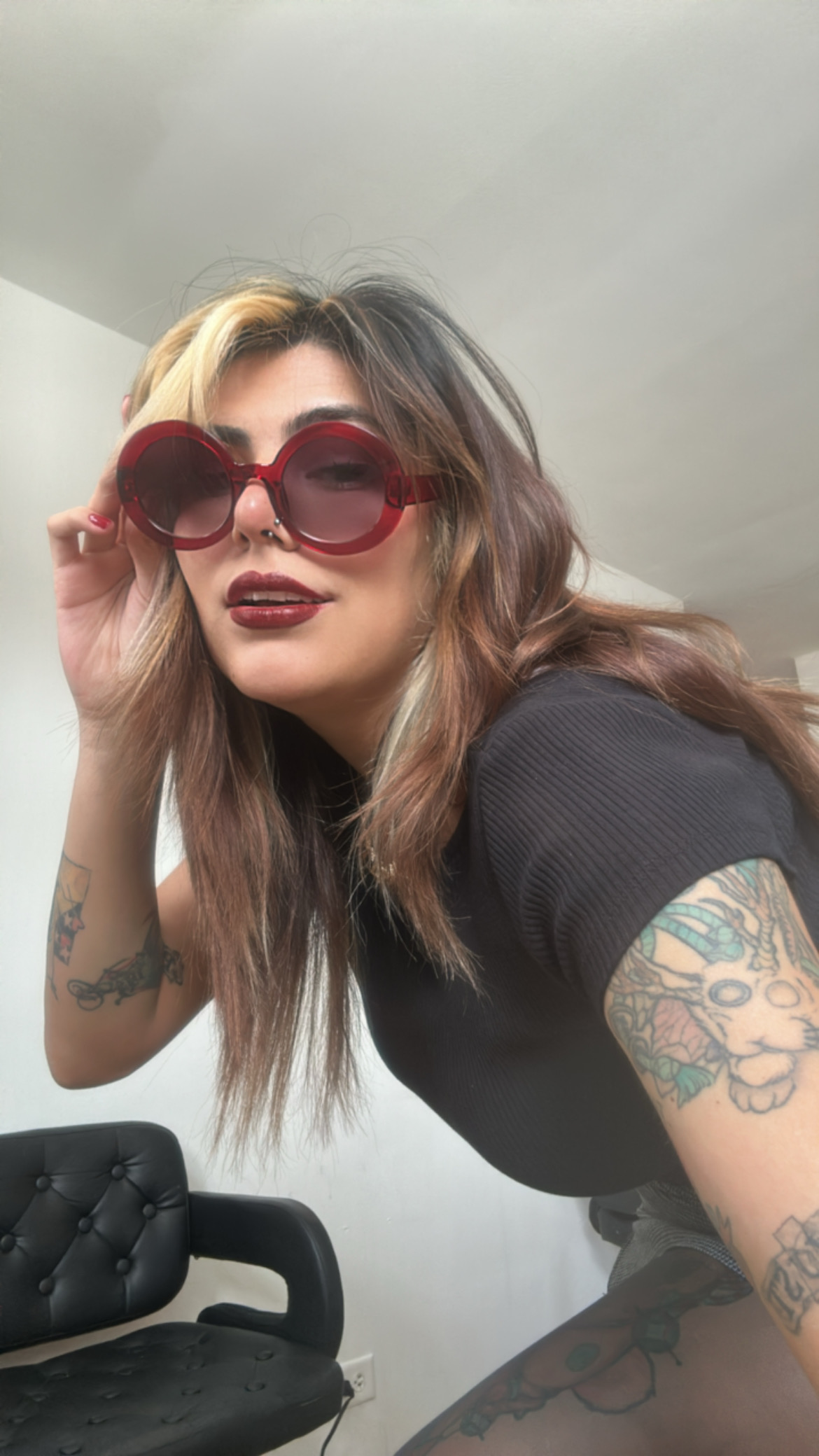 {"eId":"439055425310808","CameraPosition":2}