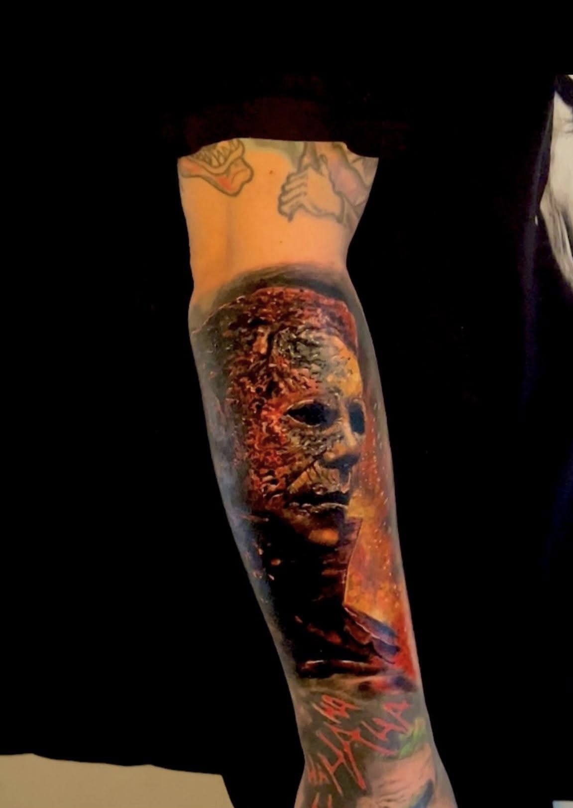 8B8DDA8D-41B7-4784-8126-C951A34FD8F0