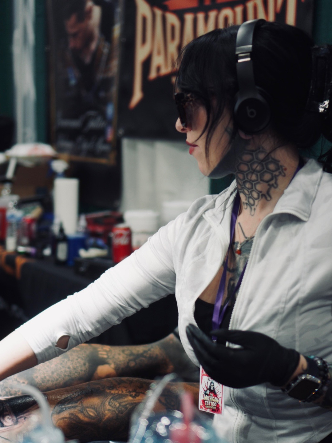 CC694641-1E34-4658-8DDA-9C3E2925A85A