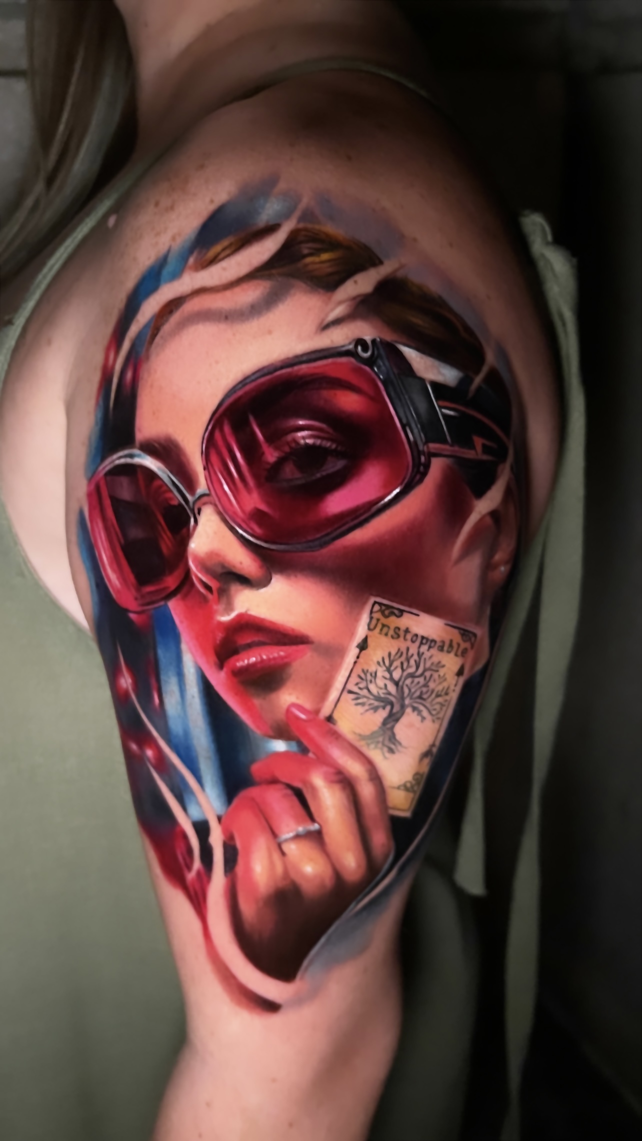 E726948B-2B24-44B8-B56A-C86D3F041891