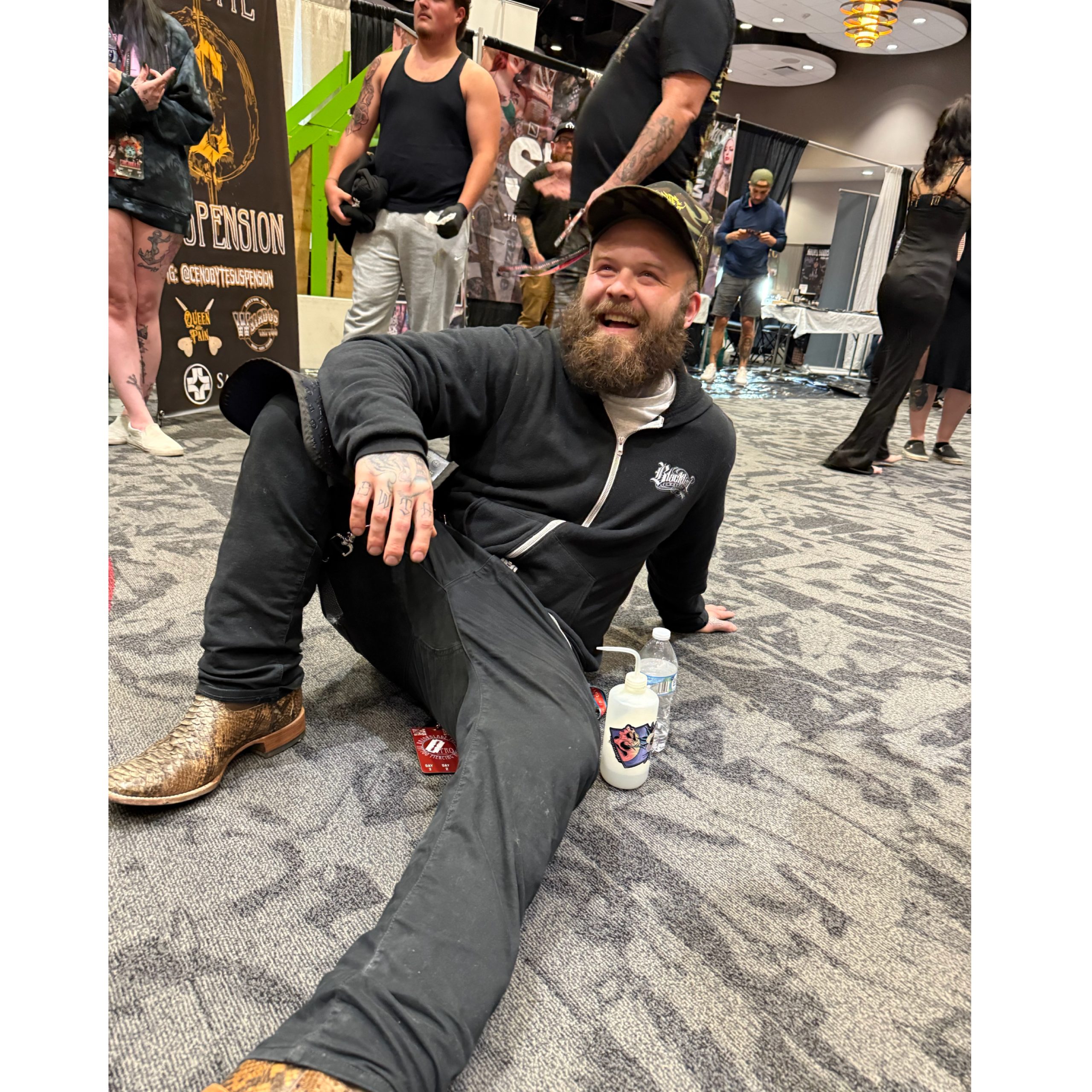 created by photogrid