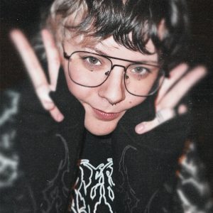 200C69E8-21E1-446D-87D3-E73DC18D9E56