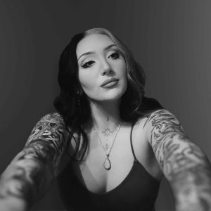 B873E542-05B9-4D4F-B39F-2B0B3C852FE4