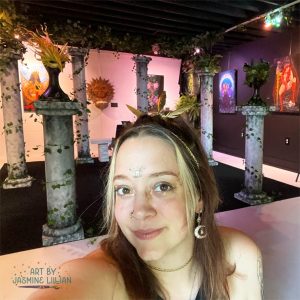 Garden-of-the-Goddess-Selfie-in-the-Garden-Small