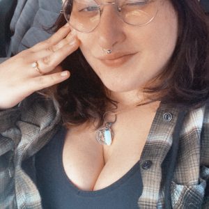 CjUKMVNuYXBjaGF0LzEzLjY2LjEuMCAoaVBob25lMTIsMTsgaU9TIDE4LjcuMTsgZ3ppcCkgAQ==