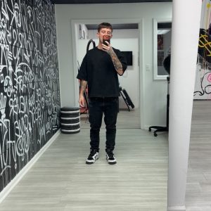 CjQKMlNuYXBjaGF0LzE0LjE2LjAuNTMgKGlQaG9uZTE4LDI7IGlPUyAyNi41LjI7IGd6aXAp