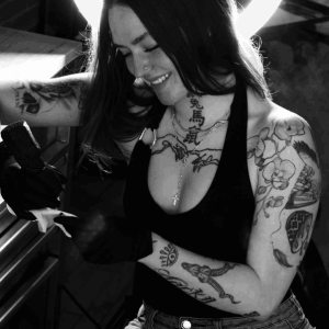 Si World Tats